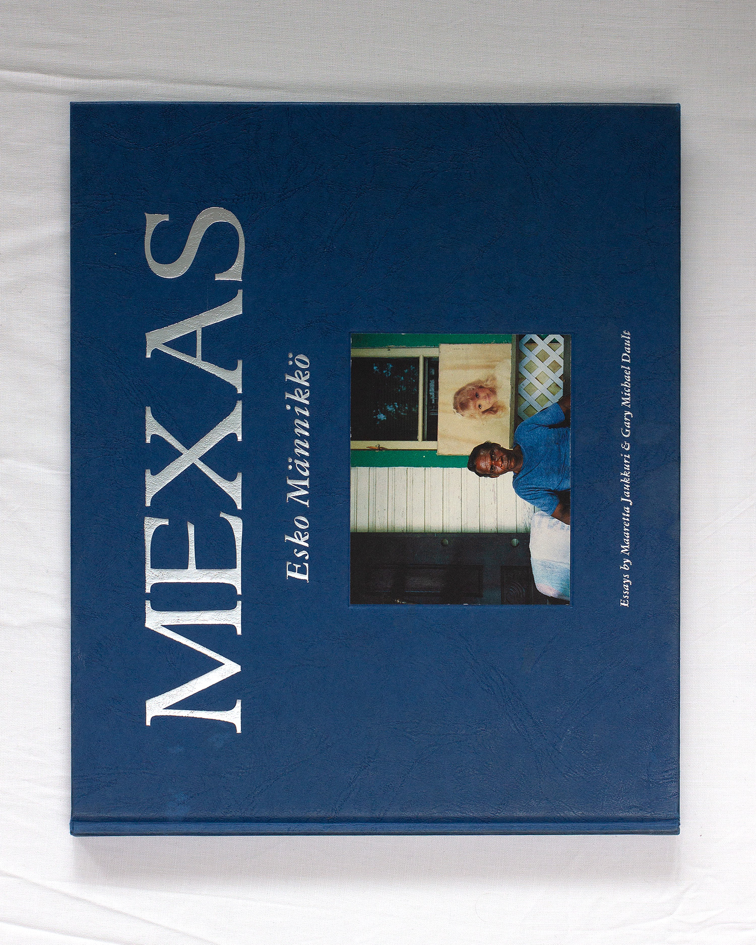 Mexas by Esko Männikkö